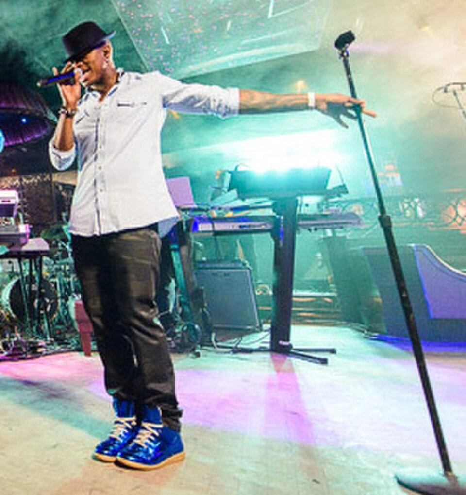 NE-YO walked his fans down memory lane and even gave them a taste of his new music. 