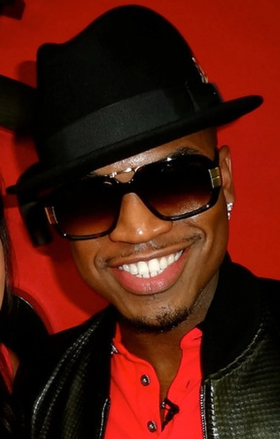Stop saying international stars treat Mzansi as a retirement village, this NE-YO pic was taken in Joburg more than a decade ago!