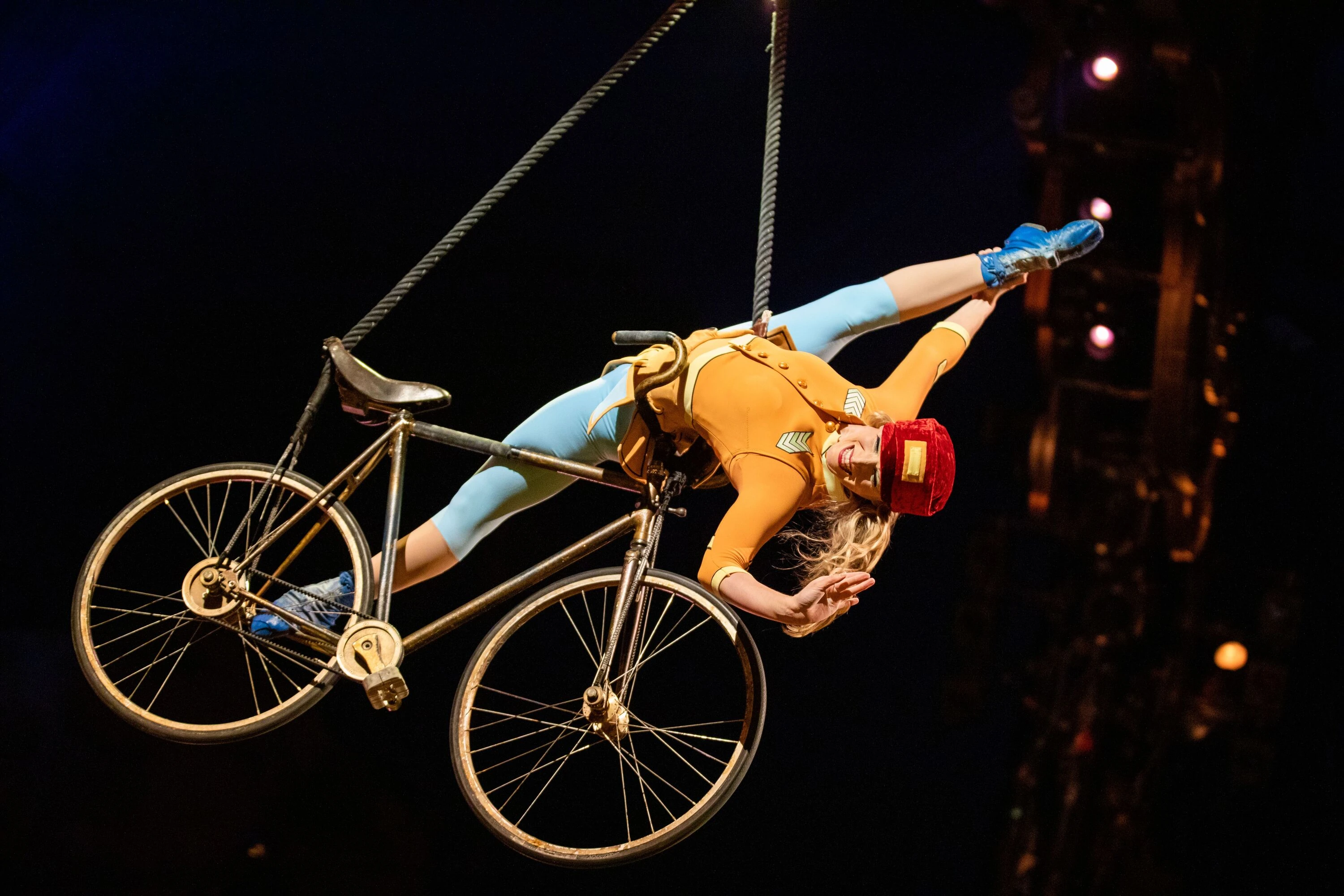 KURIOS &ndash; Gabinete de Curiosidades
