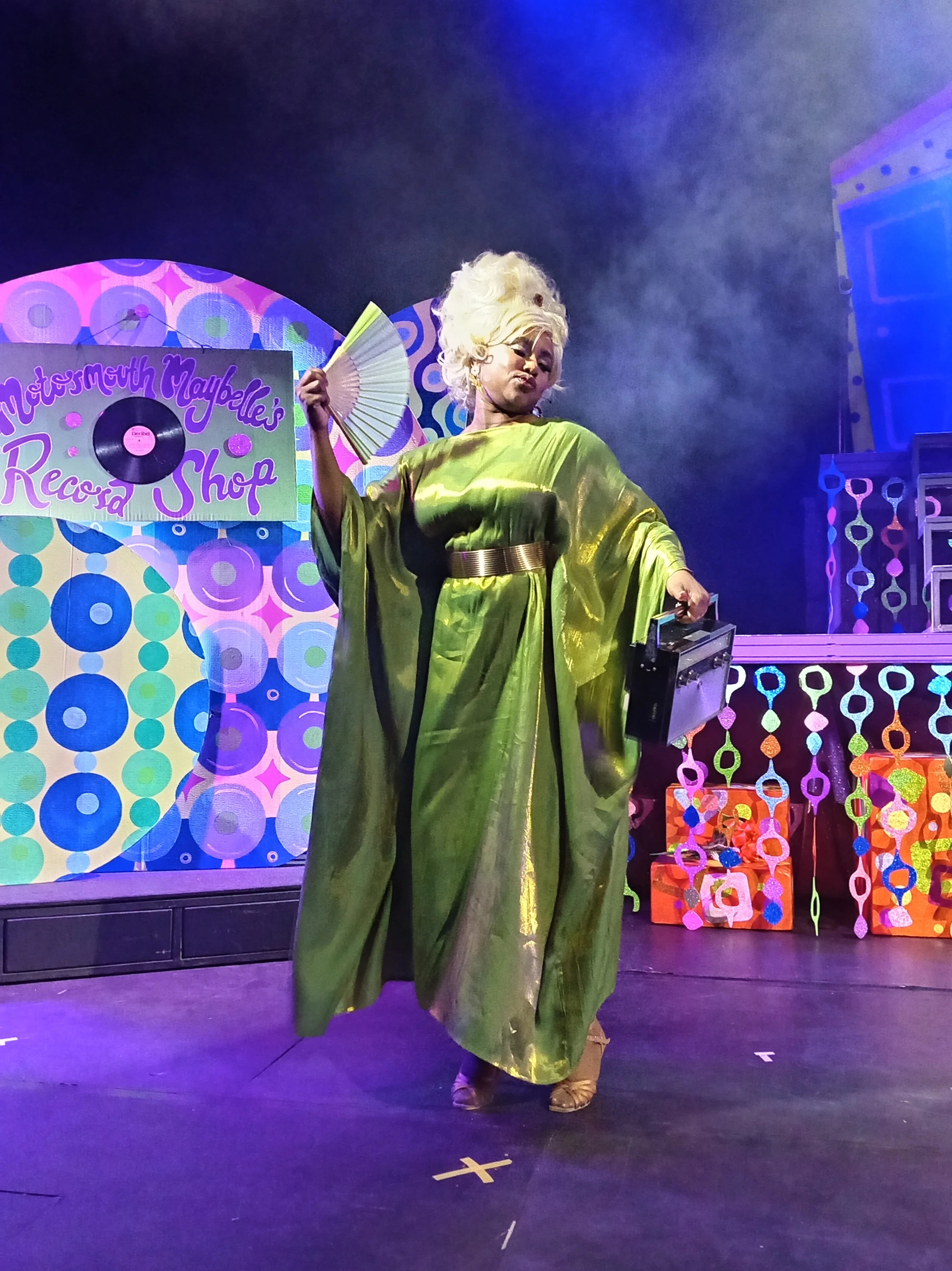 Gugu Dhlamini's  (Motormouth Maybelle) look definitely gives celebrity extraordinaire with a dash of Tina Turner.
