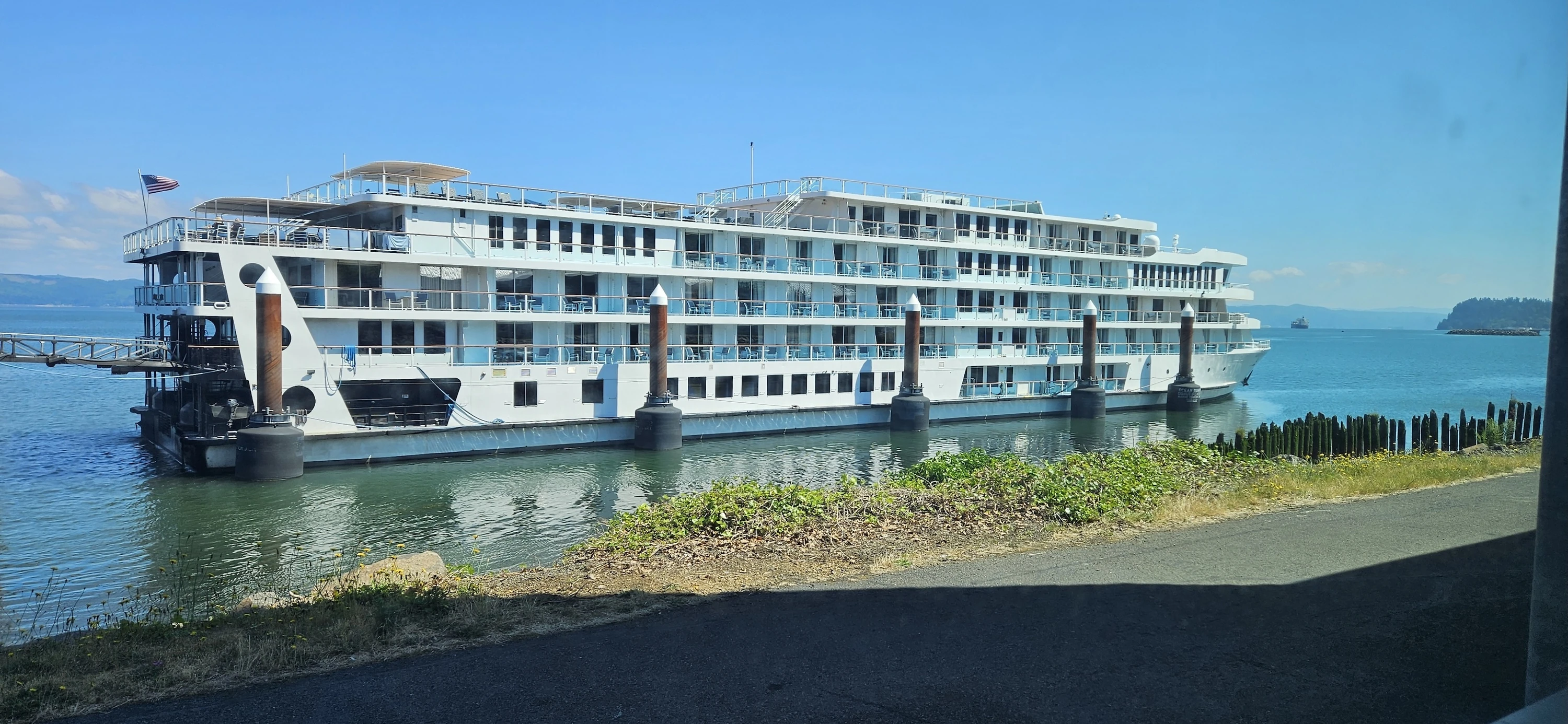 American Cruise Lines Ship