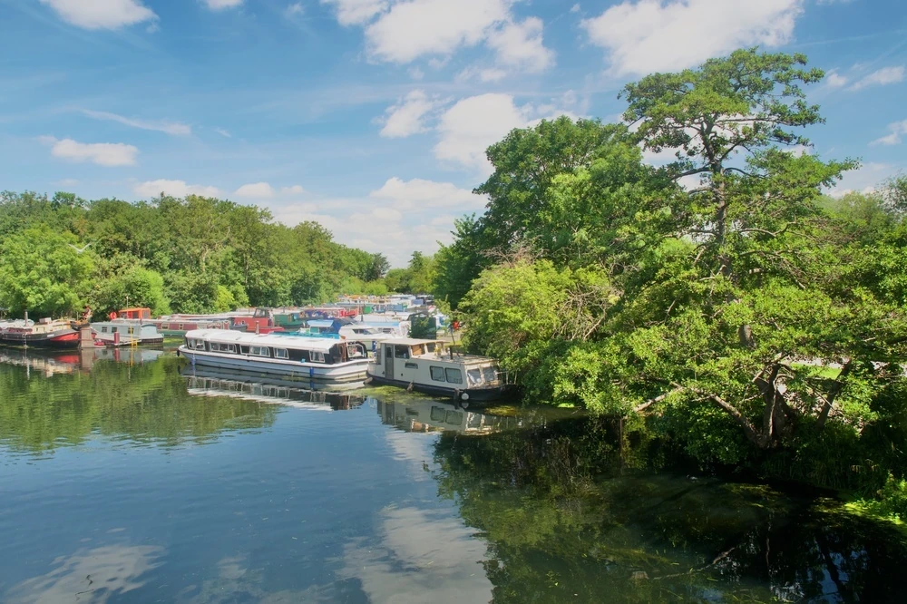 River Lea, Clapton
