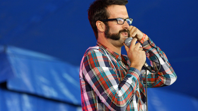 Marcus Brigstocke at the 2011 Apple Cart Festival