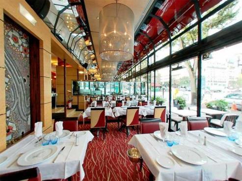 La Lorraine | 2 Place des Ternes 75008 | Restaurants and cafés | Time