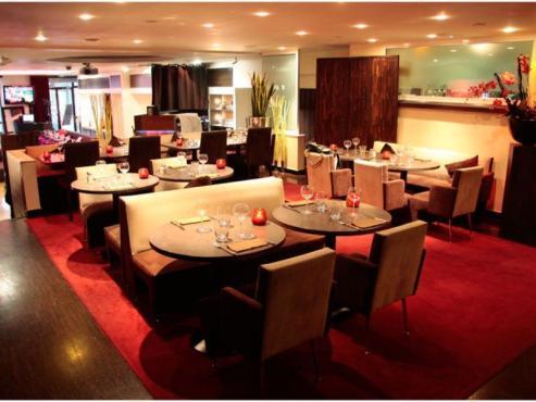 Elysée Lounge