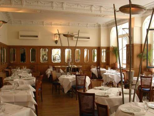 Willi's Wine Bar