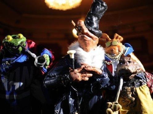 Puppetmastaz