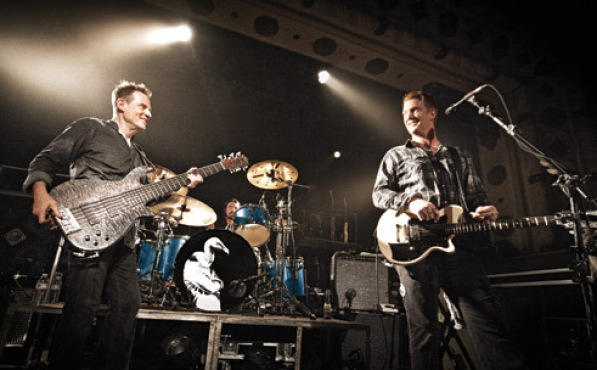 Them Crooked Vultures