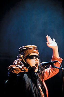 LEAVE IT TO DIVA Hopkins bids adieu to her fans.
