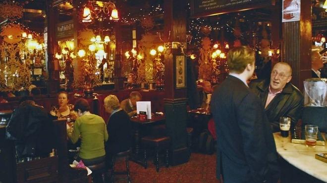 FOOD_Salisbury_CoventGarden_CREDIT_SimonLeigh_Press2011.jpg