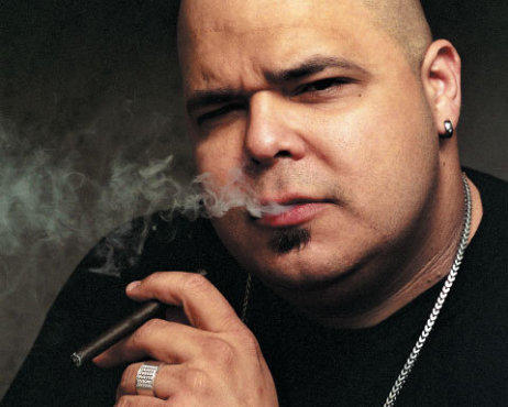 UP IN SMOKE Sneak’s traditional Chicago sound burns bright.