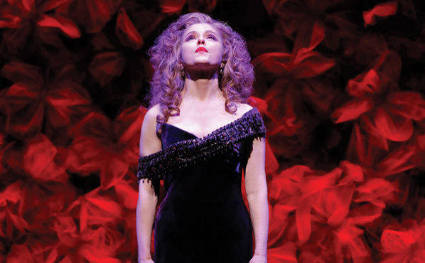 THE PETERS PRINCIPLE Bernadette Peters strikes an iconic pose.