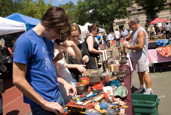 Brooklyn Flea (Fort Greene)