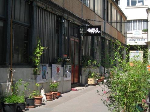 A la folie théâtre