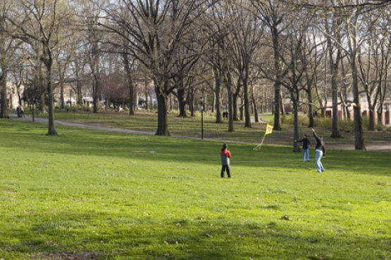 88. Order Italian, then stroll around Astoria Park