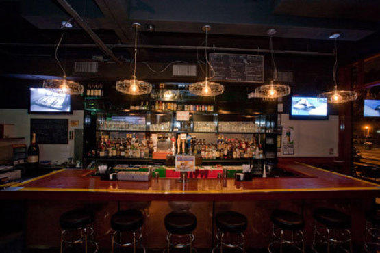 Full Circle Bar