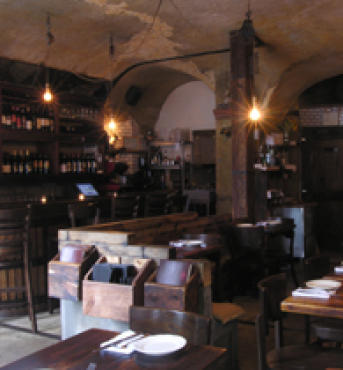 In Vino Wine Bar & Restaurant
