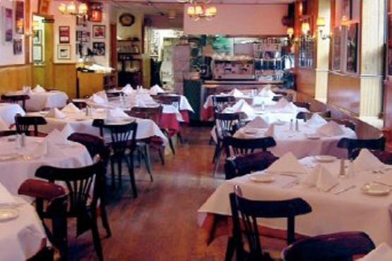 Frankie & Johnnie's Steakhouse - 45th St