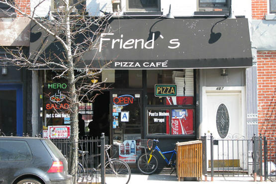 Friend's Pizza Cafe