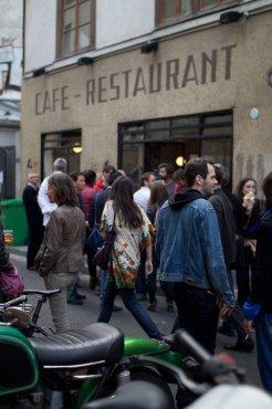 Au Passage