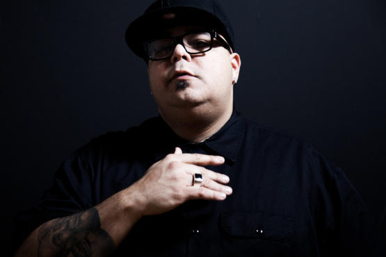DJ Sneak