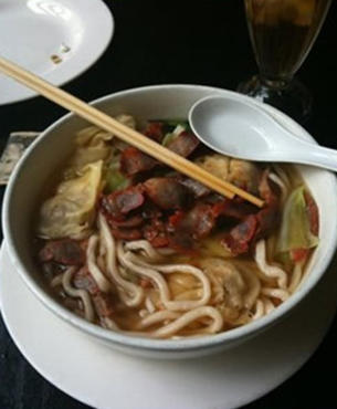 Lili's Noodle Shop & Grill