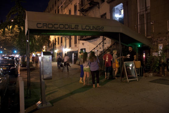 Crocodile Lounge New York Free Pizza