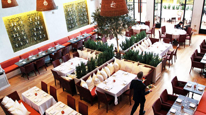 Yelloween at Fig & Olive