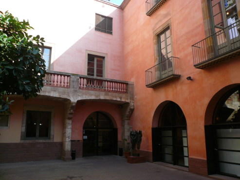 Centre_c_vic_Pati_Llimona.jpg