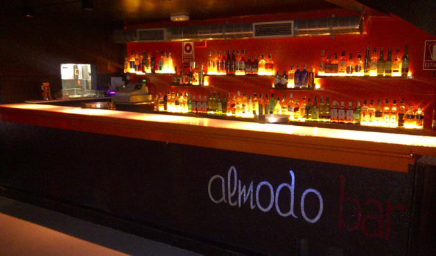 Almodo Bar
