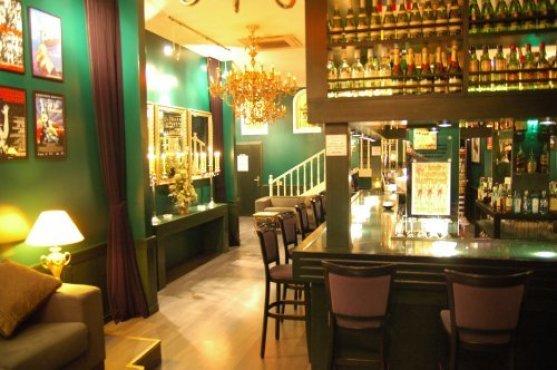 People Lounge