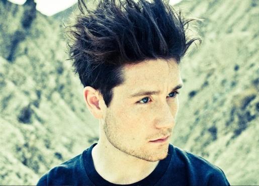 Dan Smith (Bastille)