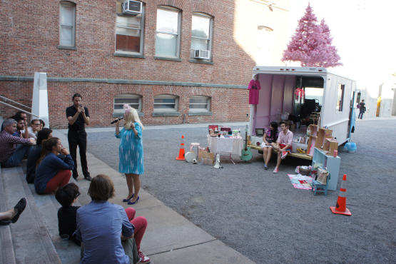 Ann Liv Young, Sherry Sherapy Sherry Truck