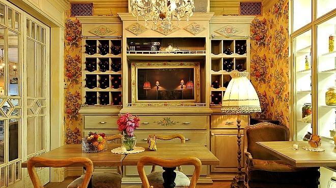 Karaoke in Grandma's Boudoir