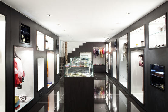 Wolf & Badger Notting Hill, Press Image, 2013