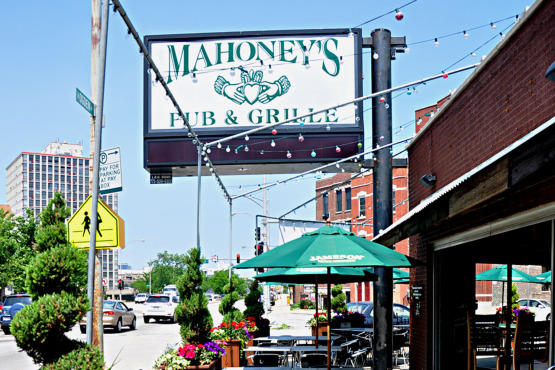 Mahoneys.venue.jpg