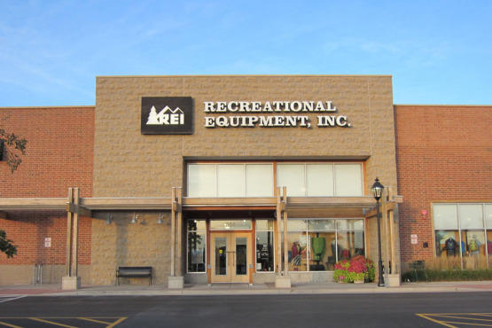 REINorthbrook.venue.jpg