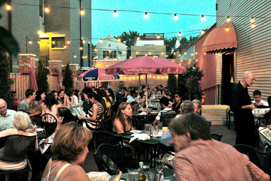 tratoriagianna.venue.jpg