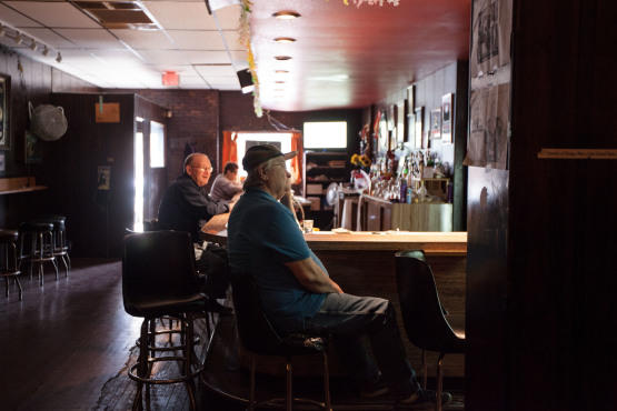 EZbar.Venue.jpg