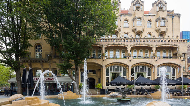 American Hotel