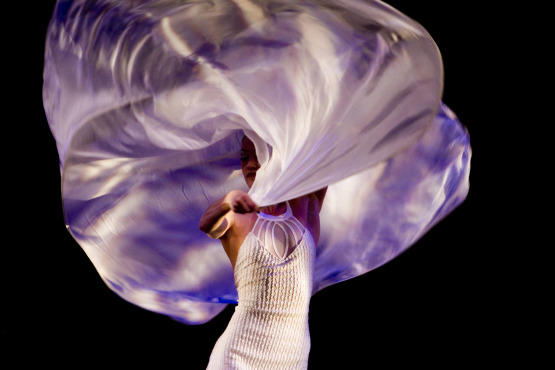 MOMIX presents reMIX at the Joyce Theater