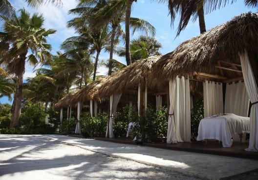 Palms Hotel & Spa