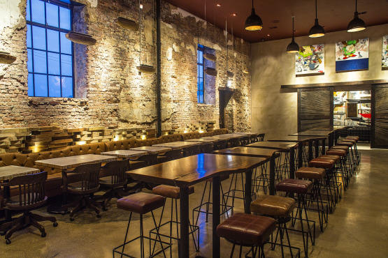 Fulton Market Kitchen puts art at the forefront.