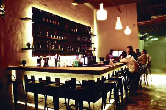 Barfly Publika