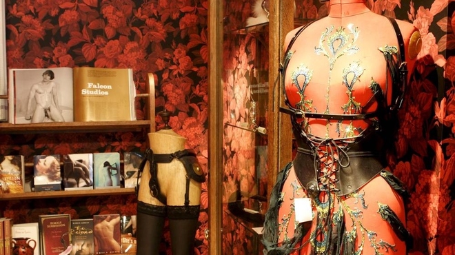 SHOPPING_CocoDeMer_Credit_MichelleGrant_001.jpg