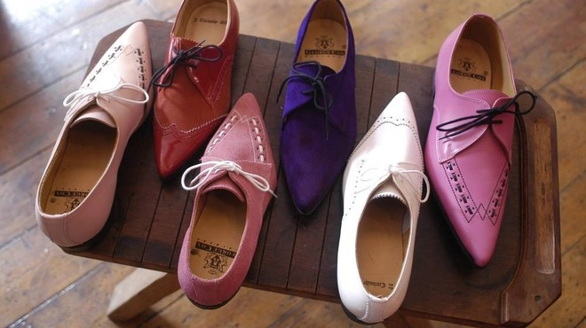 SHOPPING_OldCuriosityShop_BrittaJaschinksi.jpg