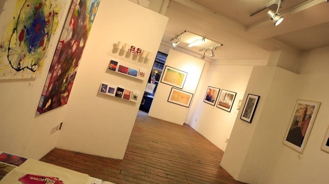 ART_BrickLaneGallery_press2011.jpg