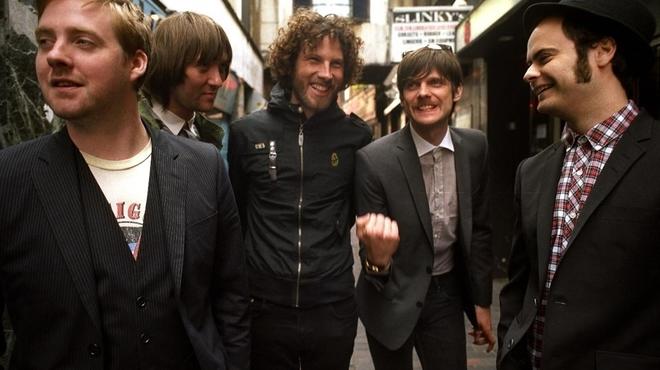 Music_kaiserchiefs_presspic2008_oktouse.JPG