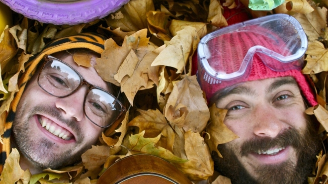 Dr Brown Show - leaves into camera (high res).JPG