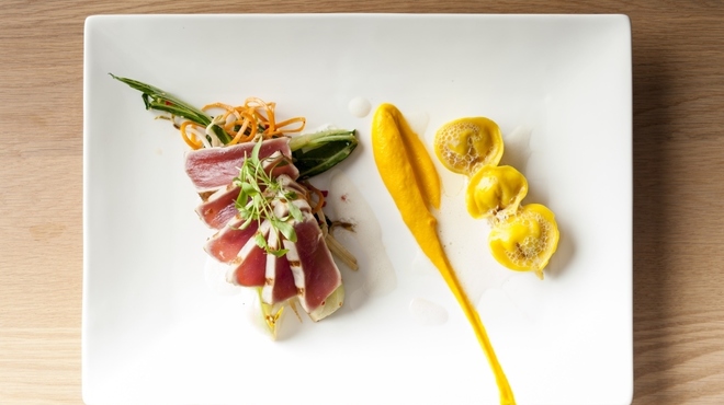 MNPH Seared tuna with saffron crab tortellini, sautéed asian vegetables, carrot & ginger puree, lemongrass veloute.jpg